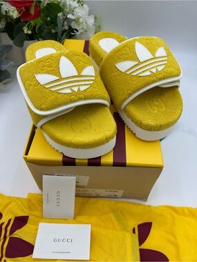 Women's Gucci X Adidas slide sandals size 41 fits 10.5 US made in Italy